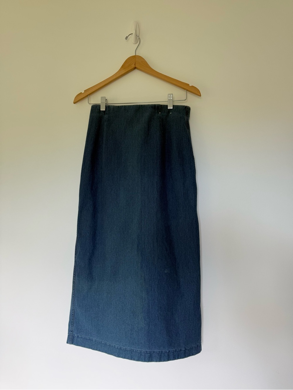 Uniqlo Dark Blue Midi Denim Skirt